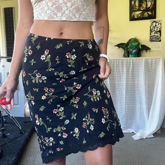 Vintage mesh midi skirt - Picture 1 of 4